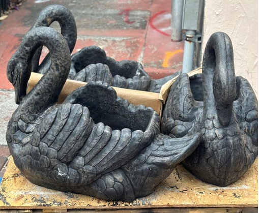 Large Swan Planter | Scout & Tag